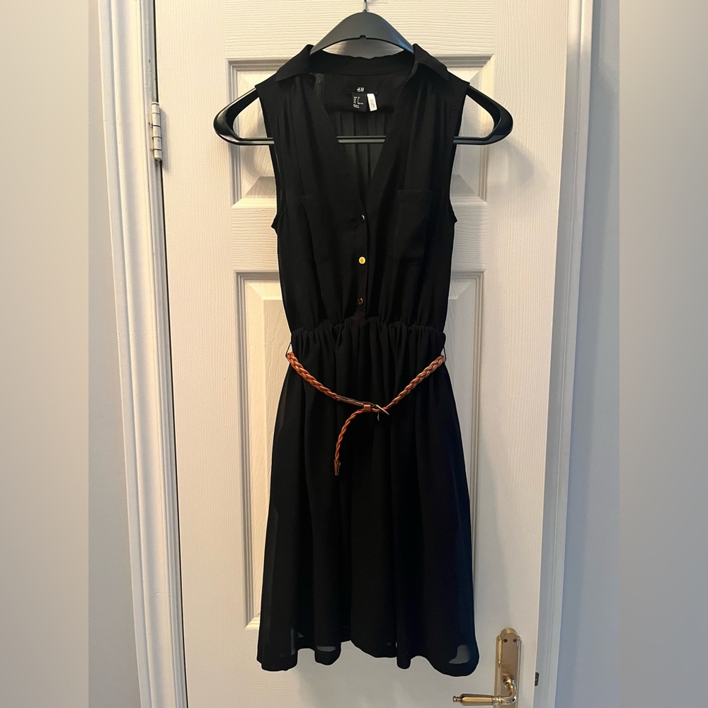Sleeveless Dress with Belt